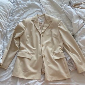 Oscar de la Renta 3-button blazer